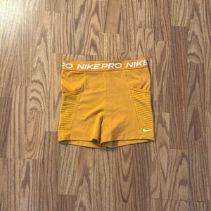 NIKE PRO gym shorts